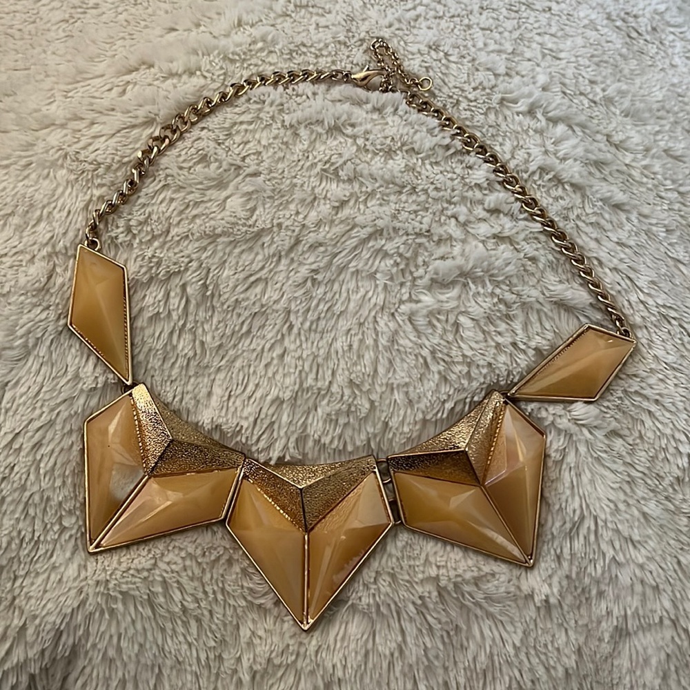 Fashion necklace